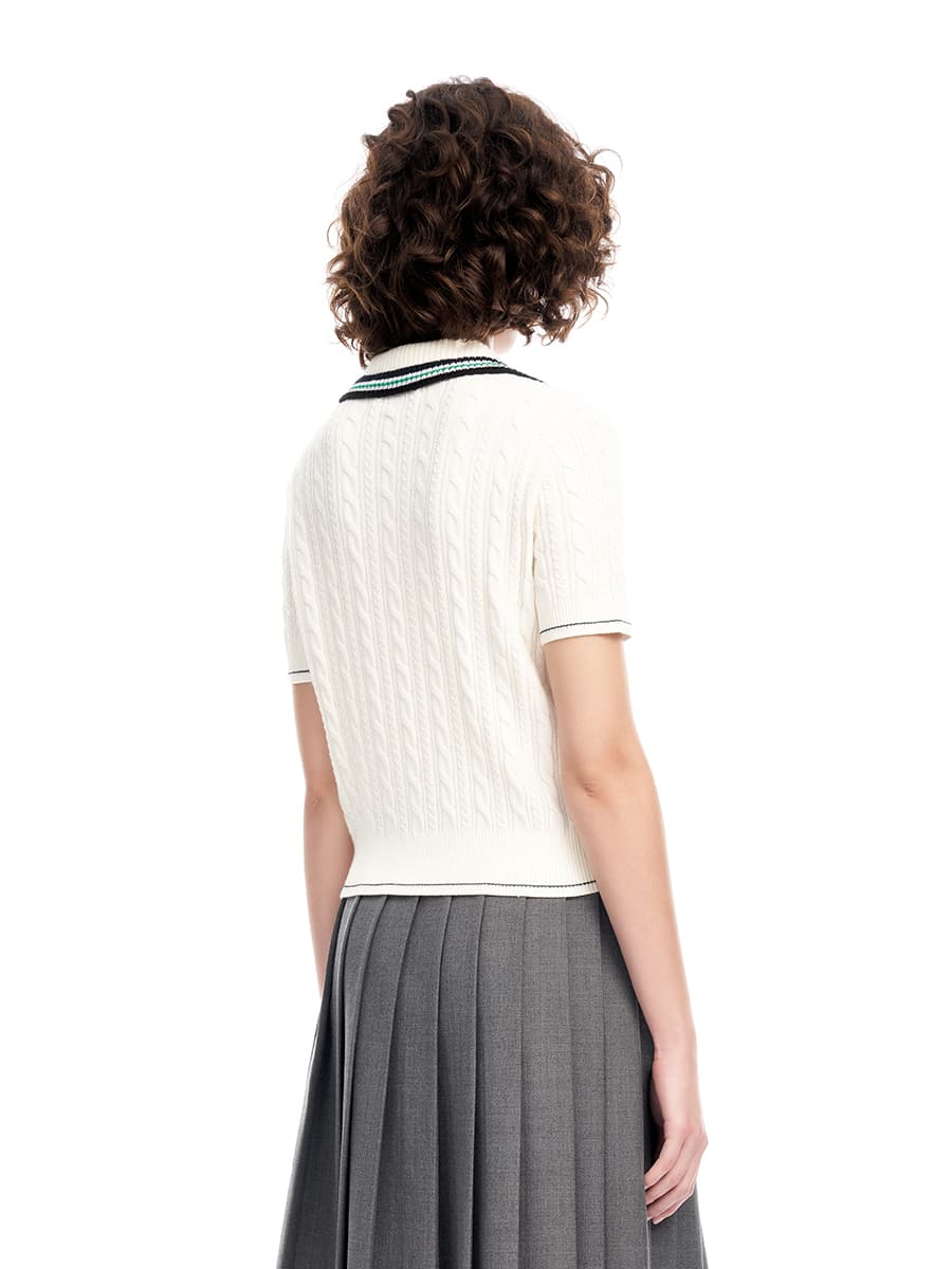ニット レトロ襟付きケーブル編みニット