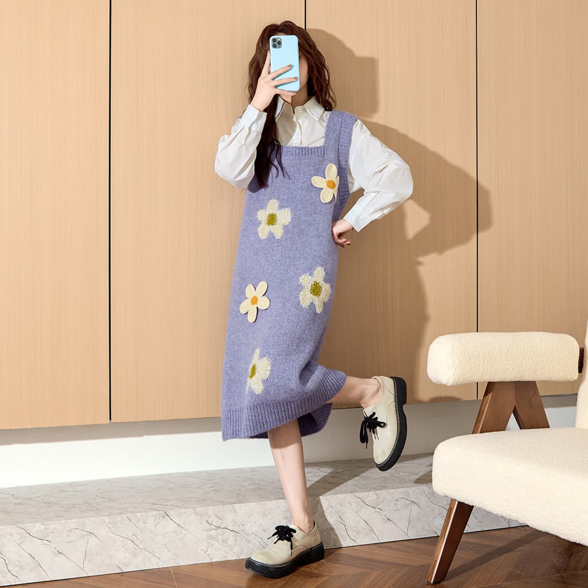 お花モチーフふんわりニットワンピース