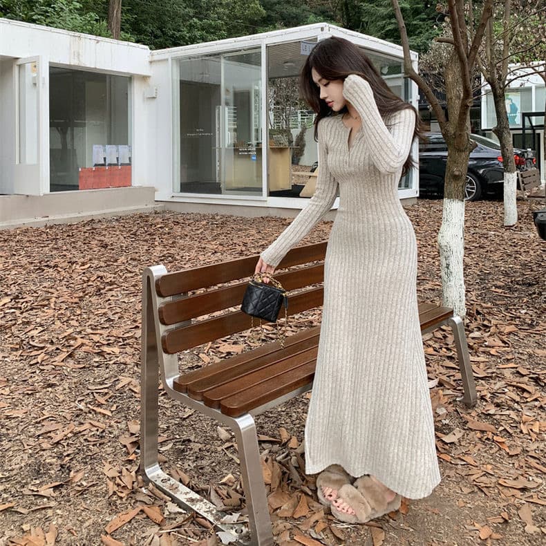 リブ編みストレートニットワンピース