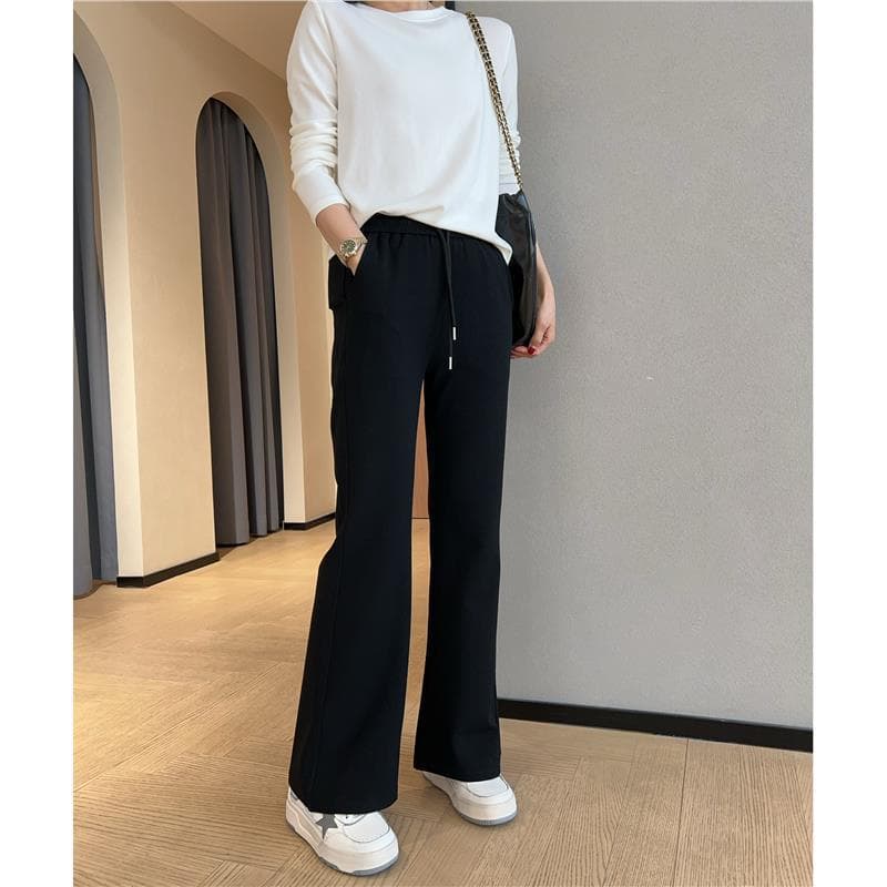 リラックスニットストレートパンツ
