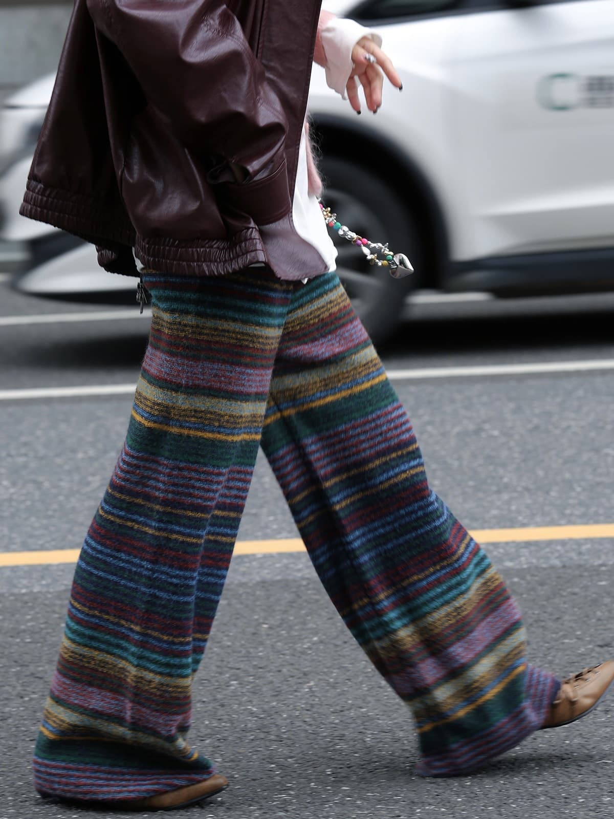 ライン編みワイドニットパンツ