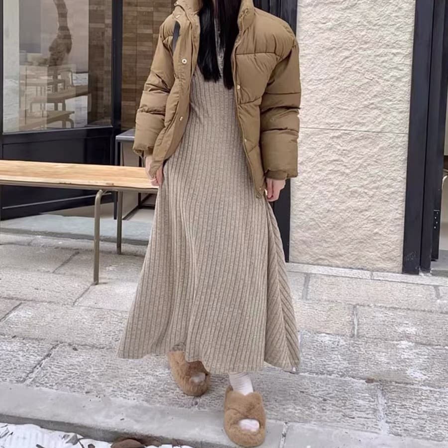 リブ編みストレートニットワンピース